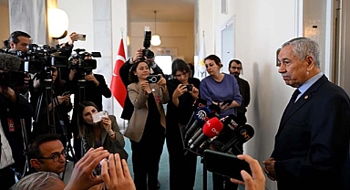 Bülent Arınç’tan DEM Parti’ye Taziye Ziyareti: “Sırrı Süreyya O Günü Göremedi Ama Türkiye Barış Ülkesi Olacak”