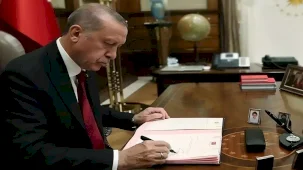Cumhurbaşkanı Erdoğan'ın İmzasıyla 2 Mahkumun Kalan Cezaları Kaldırıldı